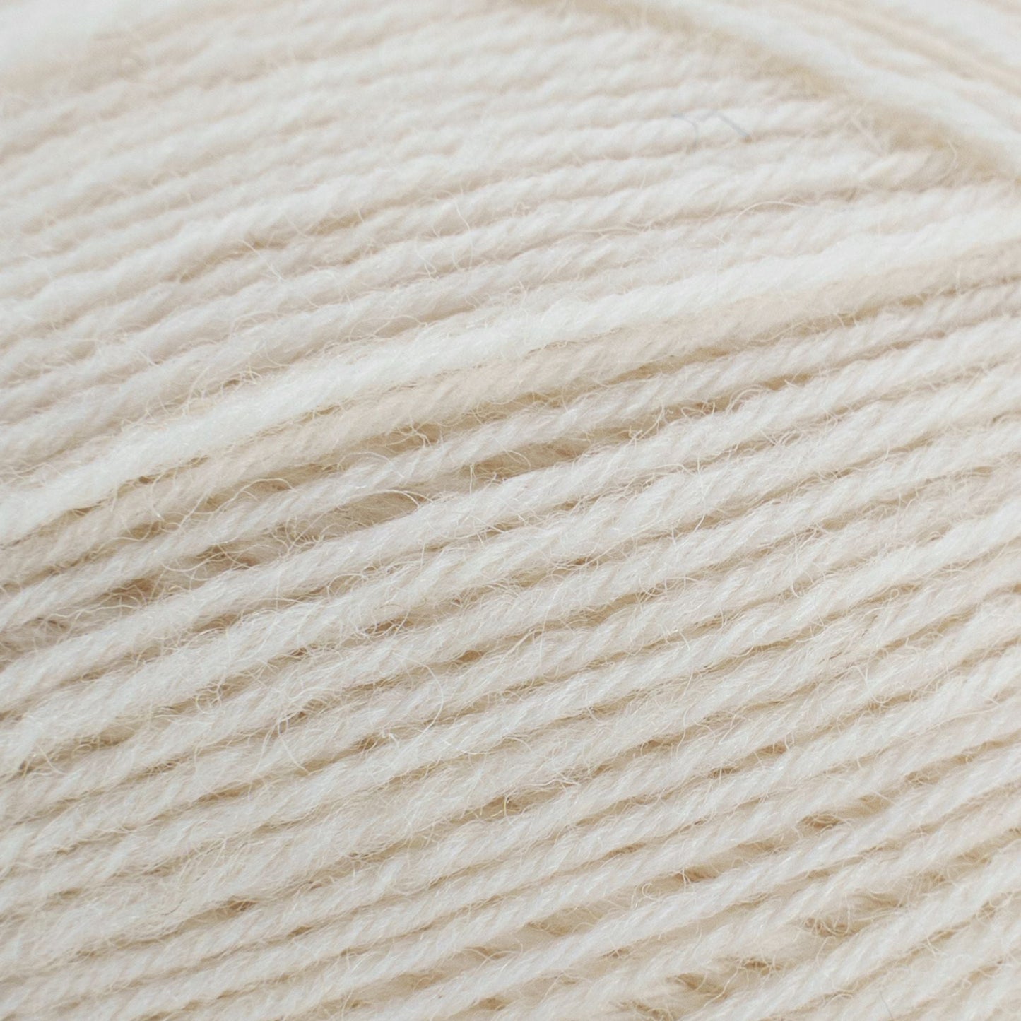 ElbSox Pier 4 | 100g Sockenwolle | 002 - Muschelweiß - Handarbeiten - 4